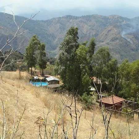 Dom wakacyjny Casa Motta Camastra, Panoramahouses, Prive Zwembad En Prachtige Vergezichten *