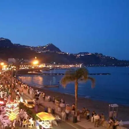 Casa Motta Camastra, Panoramahouses, Prive Zwembad En Prachtige Vergezichten *